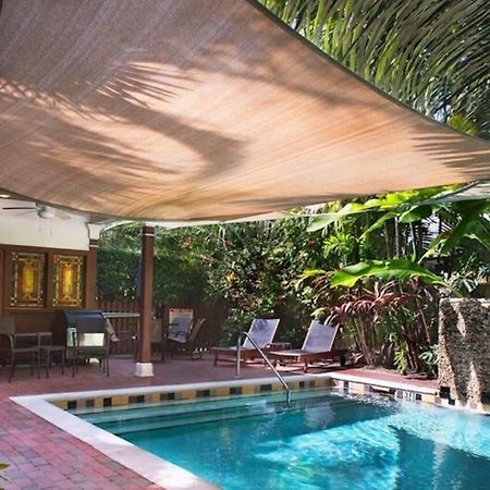 Travelers Palm Inn Key West Extérieur photo