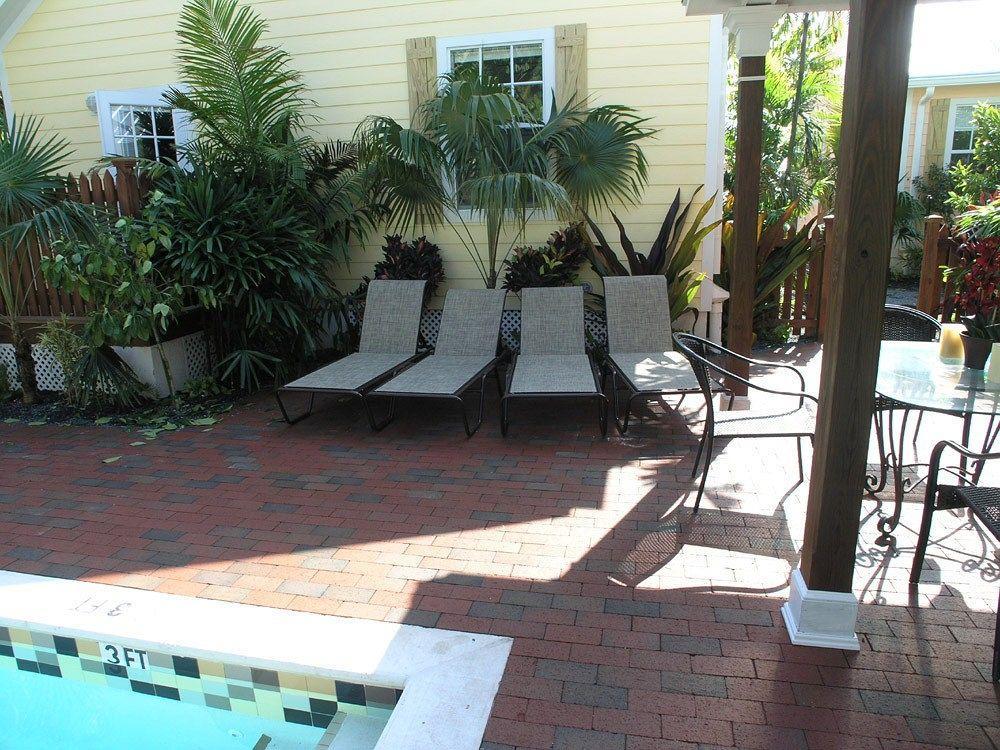 Travelers Palm Inn Key West Extérieur photo
