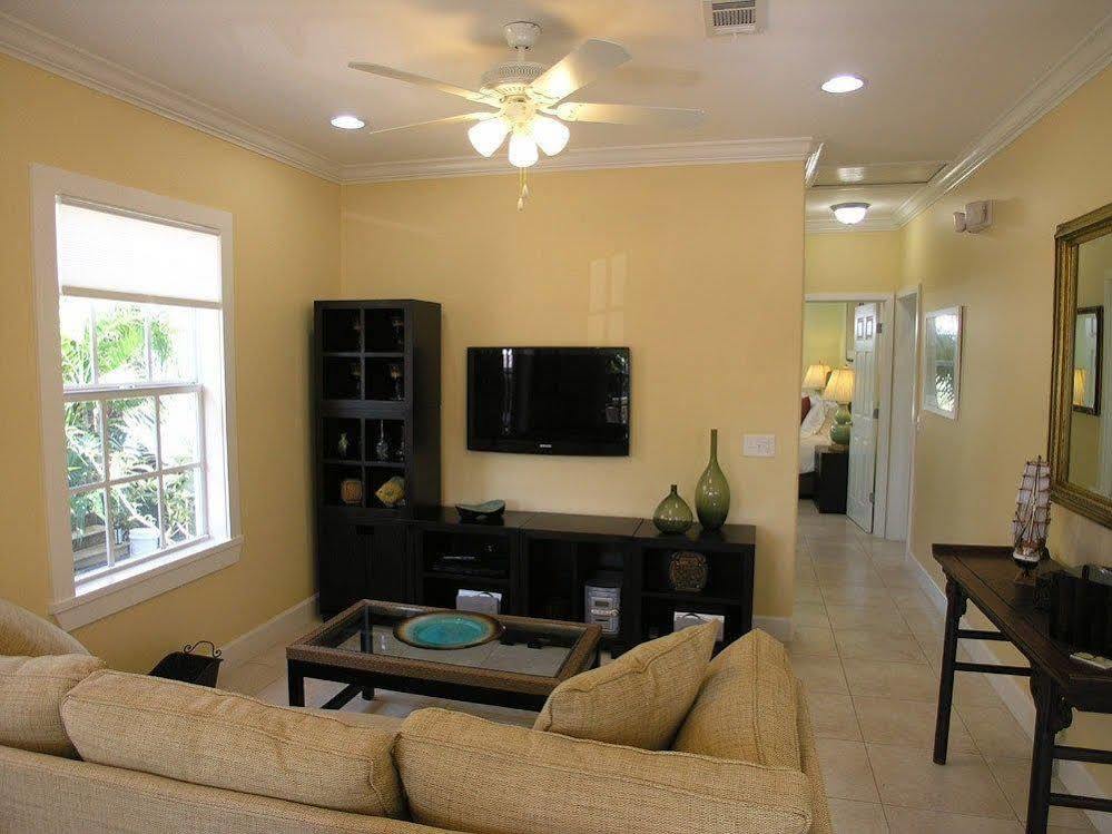 Travelers Palm Inn Key West Extérieur photo