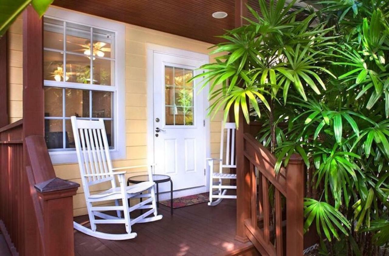 Travelers Palm Inn Key West Extérieur photo